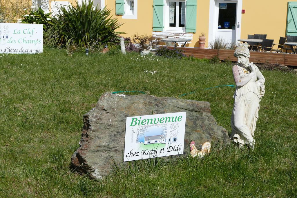 Chez Katy Et Dede Hotel Bangor Exterior foto